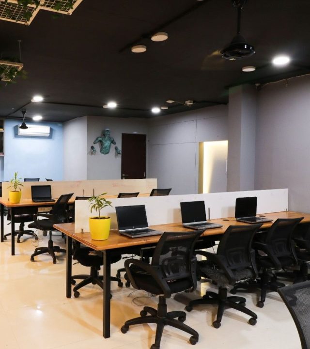 Fully-furnished-coworking-for-startups